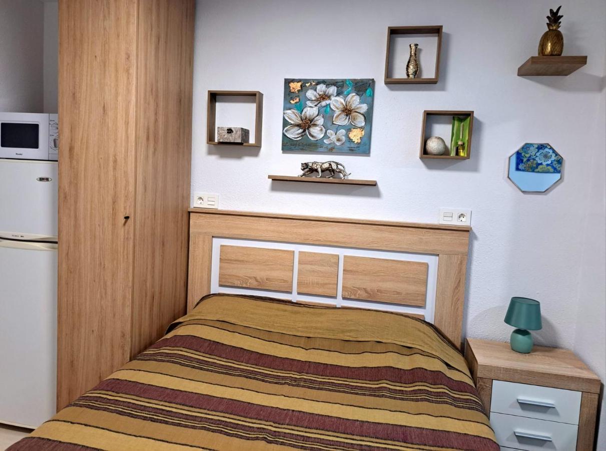 Comfortable Studio With Sea View Apartment Benidorm Exterior photo